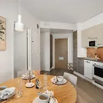 Lumo Penthouse Hosted By Hygge Host