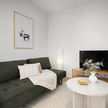 Lumo Penthouse Hosted By Hygge Host روفانييمي